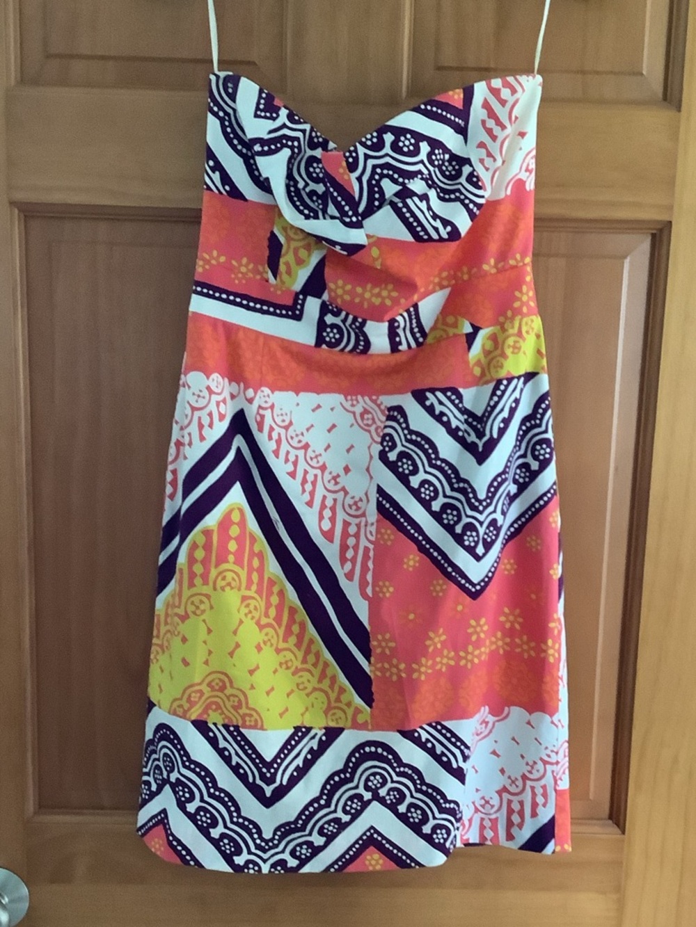 Trina Turk dress size 4 EUC lined